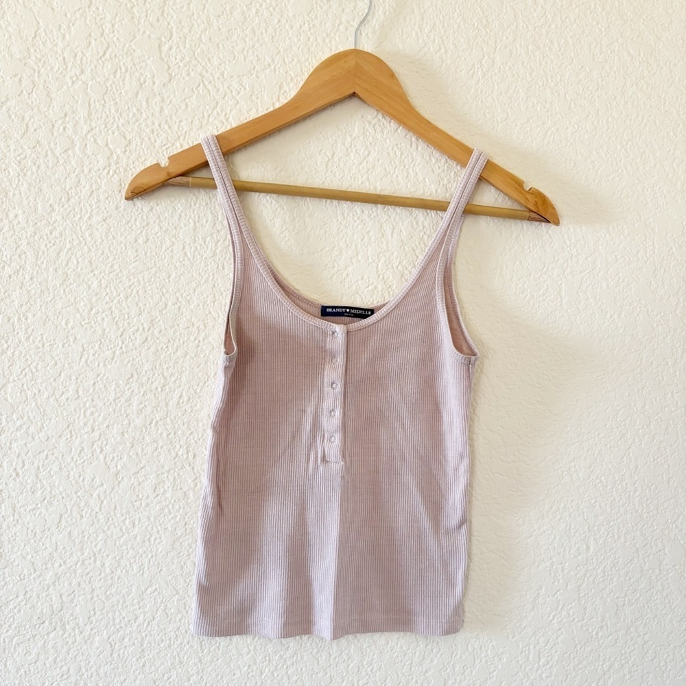 Brandy Melville ribbed tank One‎ Size